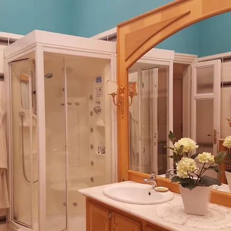 Luxury San Giovanni 게스트하우스