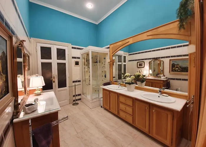 Luxury San Giovanni Penzion *